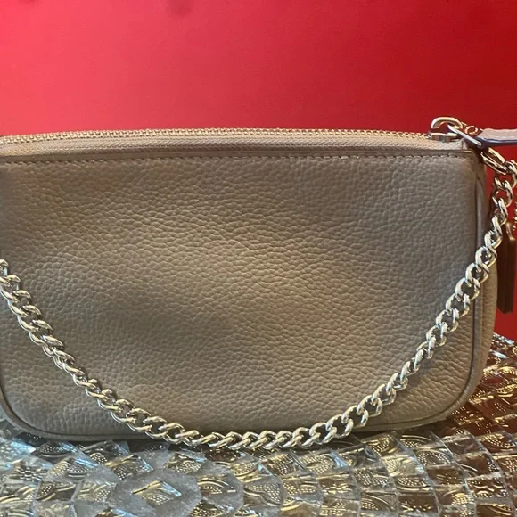 Coach Gray Wristlet/Clutch with silver rivets and chain strap - Picture 4 of 8